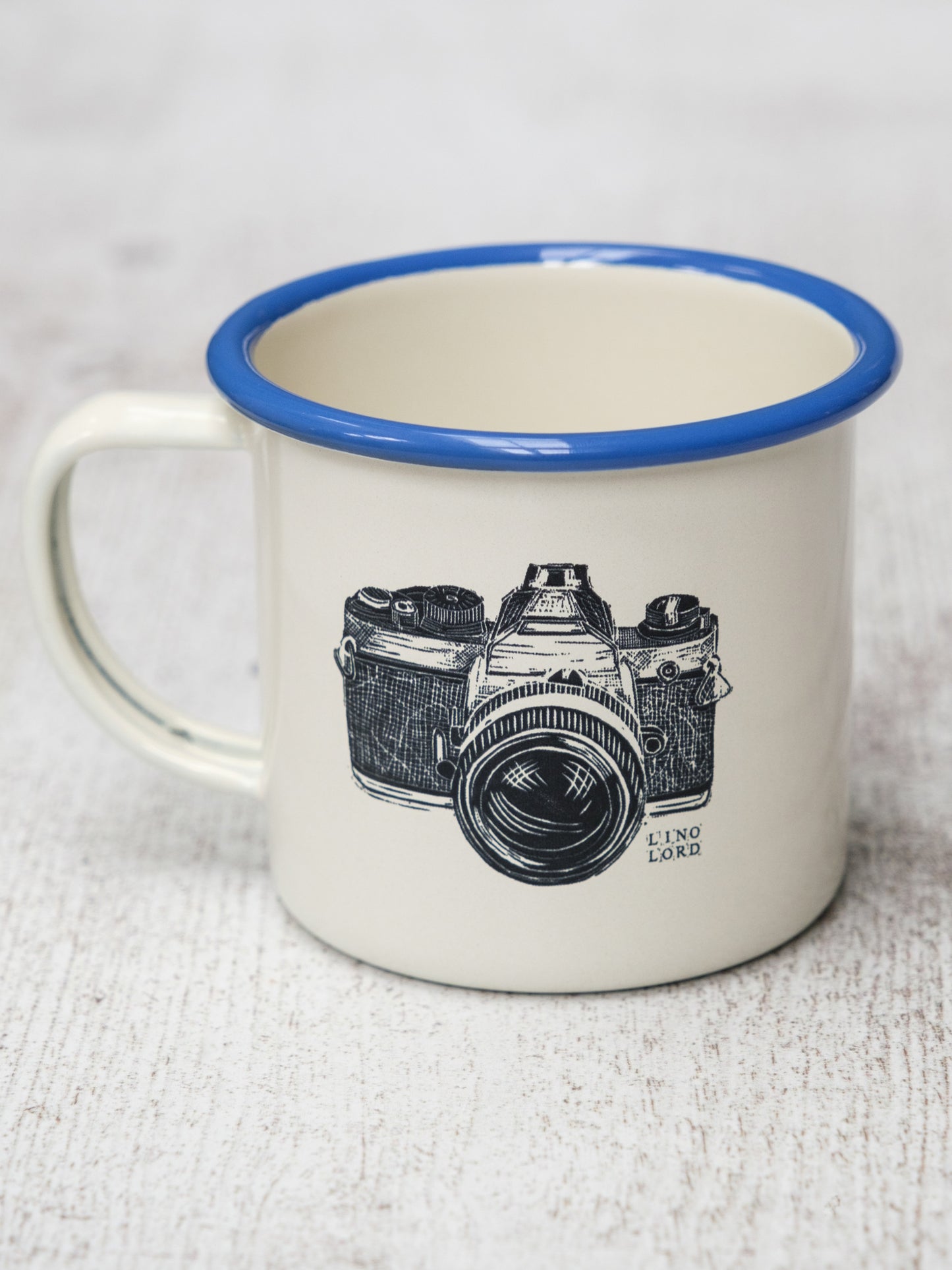 Cream Enamel Mug with Camera Design
